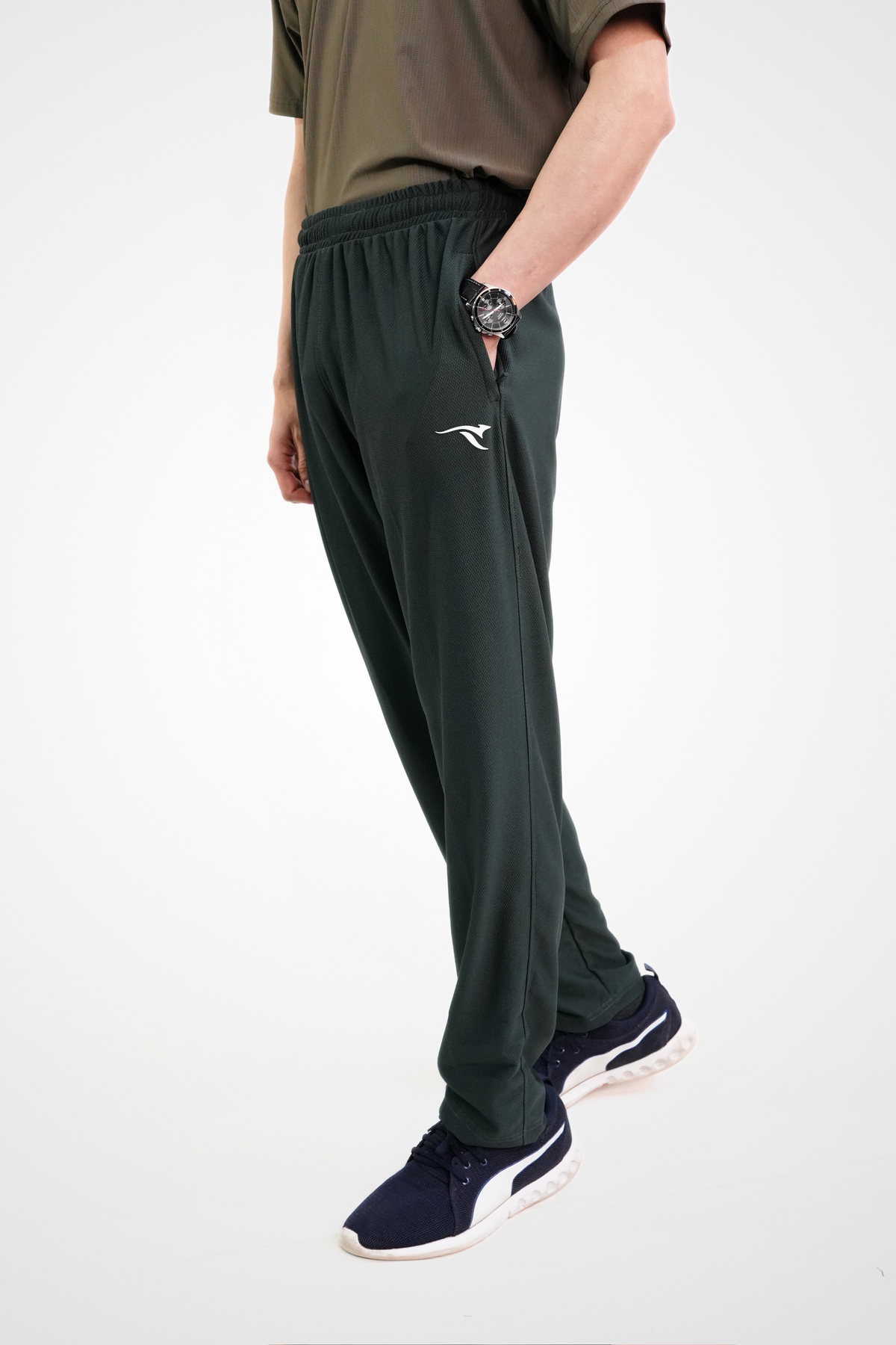Aero-Flow Straight Track Pant-Obsidian Green