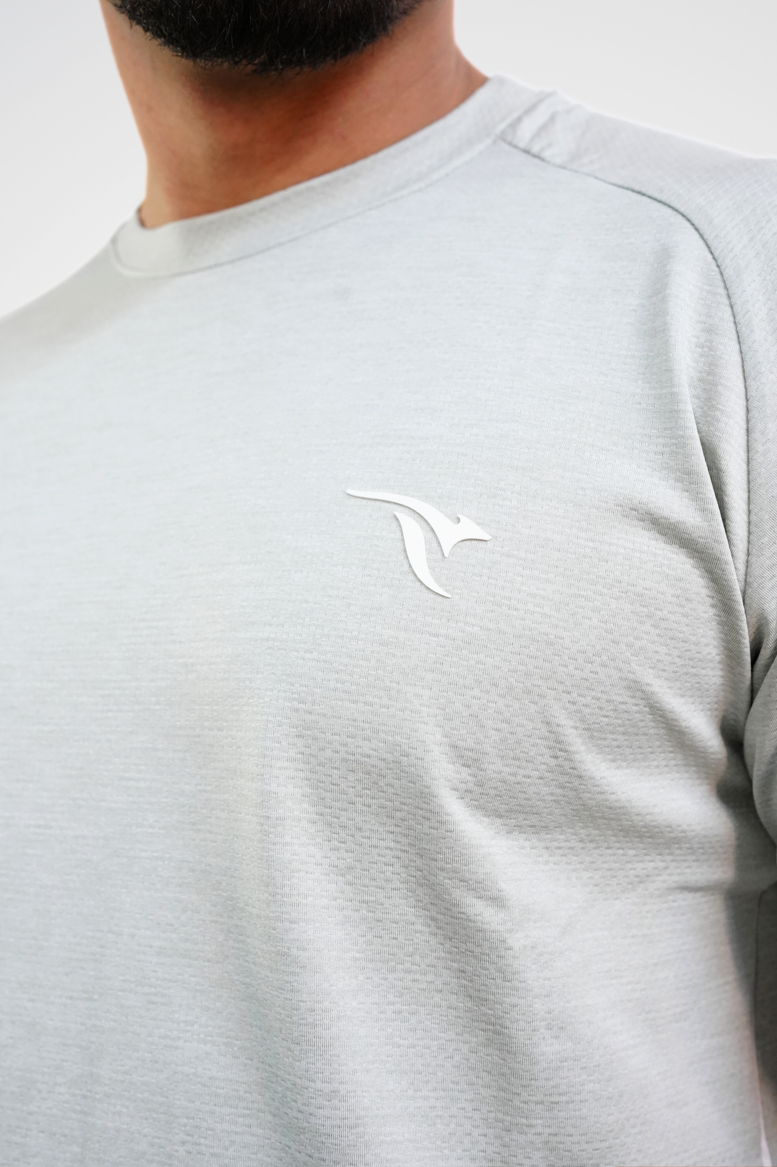 AUH Aero-Lite Performance Crew- Mist Grey