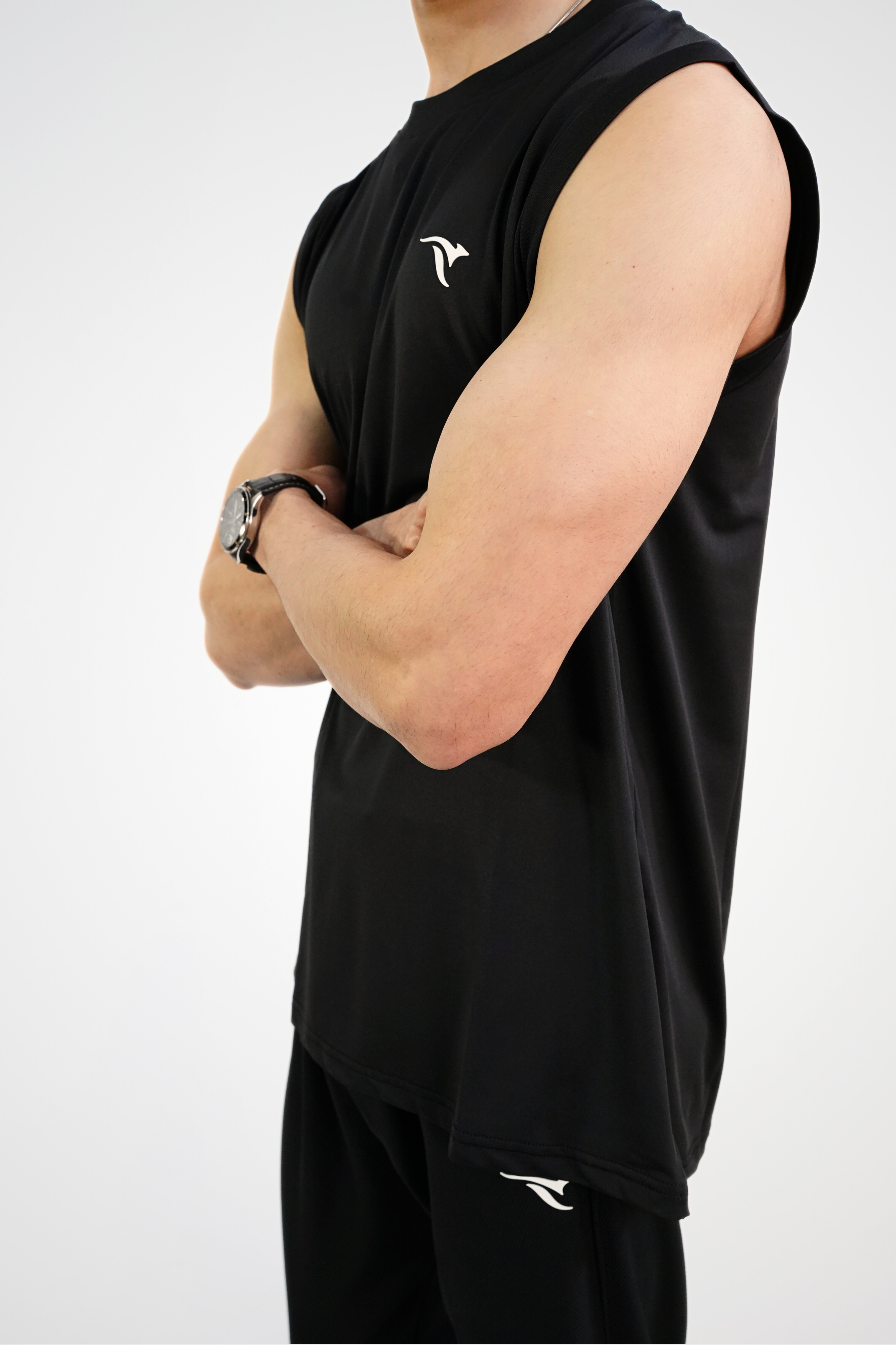 Kinetic Drop Tank-Black